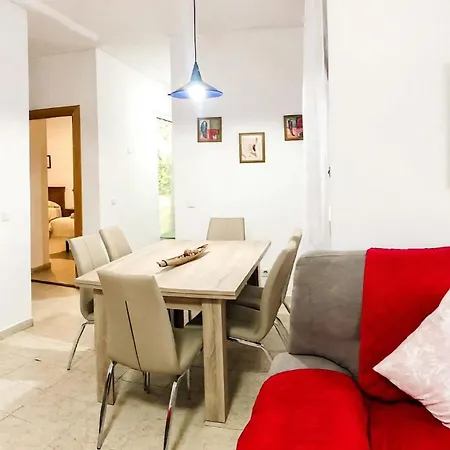 Villa Neptuno With Private Pool, Sea View, Smart-tv Free Wifi *