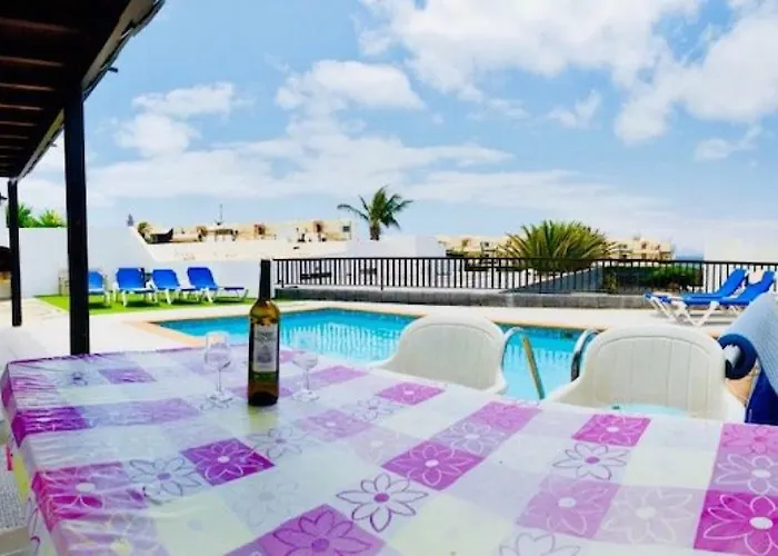 Villa Neptuno With Private Pool, Sea View, Smart-tv Free Wifi *